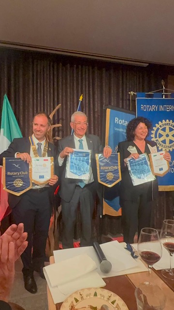 Notre rencontre annuelle de jumelage avec les Rotary clubs de Vigevano Castello et Pavia ( Italie ) 